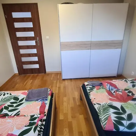 Dom Pod Wroclawiem13 Apartment Domaslaw