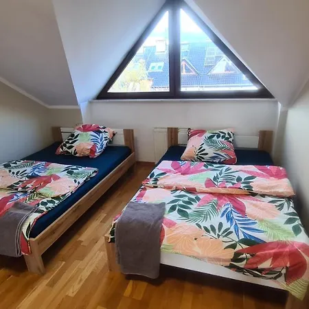 Dom Pod Wroclawiem13 Apartamento *