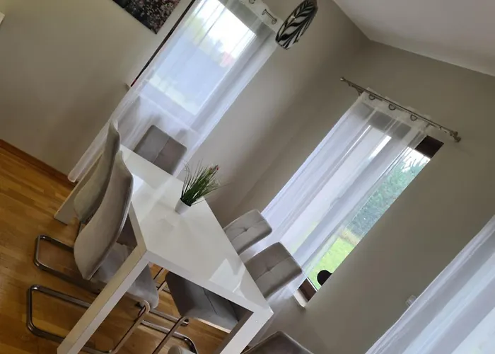 Dom Pod Wroclawiem13 Apartmán Domasław